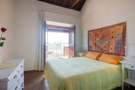 Stunning Alhambra View Balconies, In The Albayzin Apartment Granada